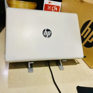 Laptop Hp NoteBook 15S-FQ2556TU i7-1165G7/ 8GB/ 512GB/ Full HD/ Win11 (32BD72)
