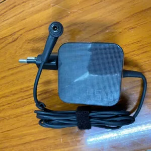 Sạc Vuông Laptop Asus 19V ~ 2.37A - 45W (đầu kim nhỏ) – Hàng chính hãng ASUS