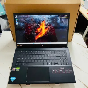 Laptop Acer Gaming Nitro V15 ANV15-41-R2UP R5-6600H/ 16GB/ 512GB/ 4GB - RTX2050/ 165Hz"Full HD/ Win11 (24F7600)