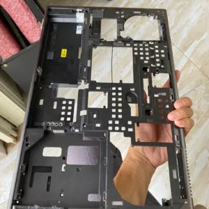 Thay mặt D Vỏ Nhôm Laptop Dell Precision M6800 M6700 VAR10 – hàng zin tháo máy chính hãng Dell 100%