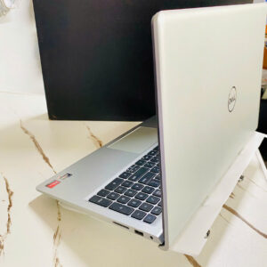 Laptop Dell 15 DC15255 Ryzen 5 7530U 16GB 512GB Tần số quét 120HzFull HD Win11 J4G69D4 võ diện