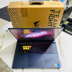 Laptop GIGABYTE Gaming AORUS 16X X6LAG i7-14650HX 16GB/ 1TB/ RTX 4070 - 8GB/ 2K+ WQXGA (2560 x 1600) 165Hz/ Win11 (J000370)