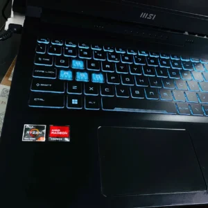 Laptop MSI Gaming Bravo 15 B7ED-010VN Ryzen 5-7535HS/ 16GB/ 512GB/ RX 6550M - 4GB/ 144Hz"Full HD/ Win11 (0170552)