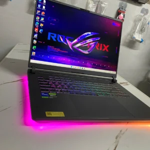 Asus Gaming ROG Strix G615JMR - S5155W i7 14650HX/ 32GB/ 1TB/ RTX5060 - 8GB/  2.5K WQXGA "2560 x 1600" 240Hz/ Win11 (4511207)